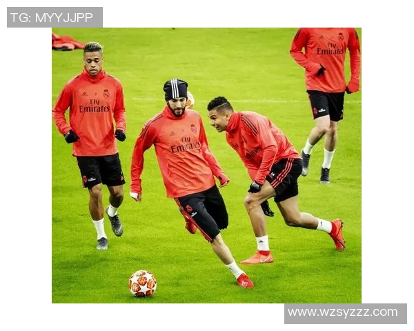 外国足球明星训练技巧揭秘练功视频带你领略职业球员的训练日常