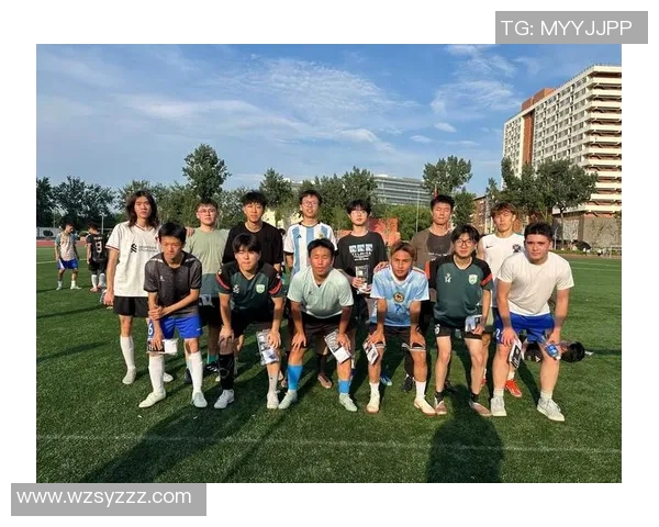 足球明星全阵容高清照片展示让你领略绿茵场上的传奇风采与精彩瞬间